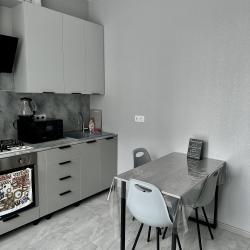 Фото Апартаменты на улице Курсантов-Кировцев