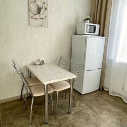 Фото Апартаменты на улице Евгения Золотухина 27