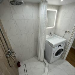 Фото Апартаменты на улице Просвещения 12к2