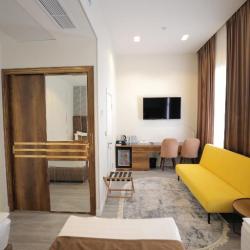 Фото MaxWell Hotel & SPA (МаксВел отель и СПА)