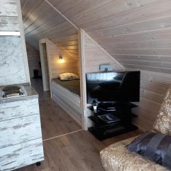 Фото Апартаменты мансарда на улице Бондарева 58а