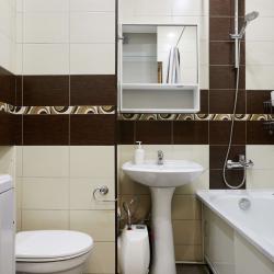 Фото Отель FlatStay Кирилловская 22| 3шка с просторной гостиной на 8 человек в центре