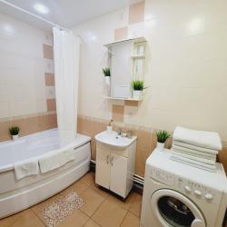 3-комнатные апартаменты улучшенные улица Кирова, 6