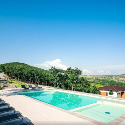 Фото Отель MONS (МОНС)