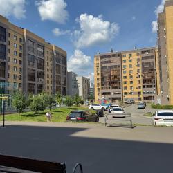 Фото Апартаменты на улице Пилотская 37