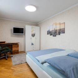 Фото Апартаменты на улице Азгура 1Б