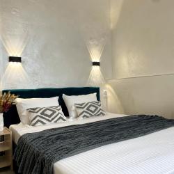 Апартаменты студия гостиничный комплекс Радуга 10И (мансарда)