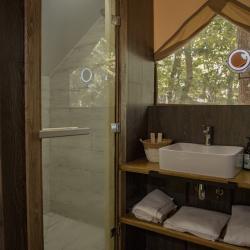 Шатер делюкс с 1 двуспальной кроватью