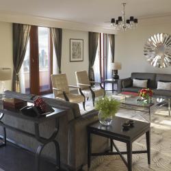 Four Seasons Hotel Moscow (Фо Сизонс) — fc5792f7e9e244042b4fdac32ddec437