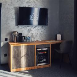 Номер улучшенный с 1 двуспальной кроватью и спа-бассейном