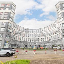 3-комнатные апартаменты улучшенные Apartments near the park
