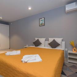 Фото Апартаменты на Шекснинском проспекте 6