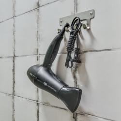 Комната эконом с 1 двуспальной кроватью (без окна)