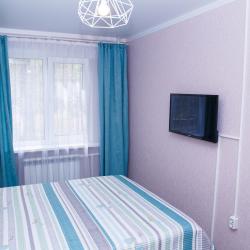 Фото Отель YourHouse (ЙоХаус) в 1-м микрорайоне 5