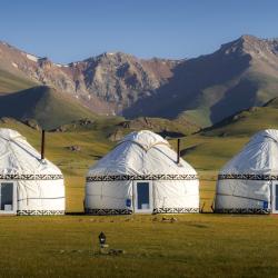 Фото Отель Юрточный лагерь Сон Куль