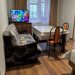Фото Апартаменты на проезде Черепановых 22