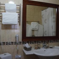 Номер стандарт с 1 двуспальной кроватью