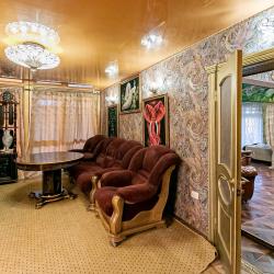 Комната улучшенная с 2 двуспальными кроватями