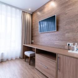 Номер стандарт с 1 двуспальной кроватью