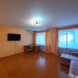 Фото Отель AtmaHouse на улице Мельникайте 125А