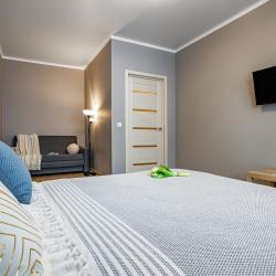 Фото Апартаменты на улице Казбекская 3