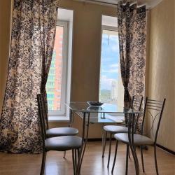 Фото Апартаменты на улице Братьев Кашириных 158