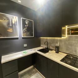 Фото Апартаменты Housevip на улице Матрены Наздрачевой 3/1