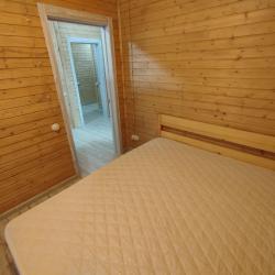 Коттедж улучшенный с 2 двуспальными кроватями