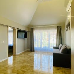 Фото Отель Villa Apart Mari (Вилла апарт Мари)