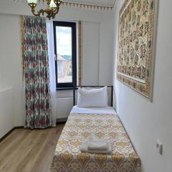 Фото Отель B-House (Б-Хаус)