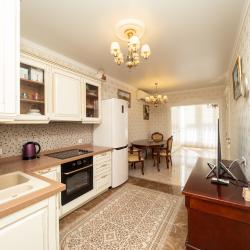 Фото Апартаменты на улице Демократическая