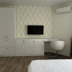 Фото Апартаменты на улице Молодёжной, 12