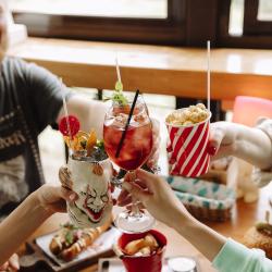 Фото BoogelWoogel Bar&Hotel Rosa Khutor (БугельВугель Бар&Отель Роза Хутор)