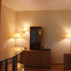 Номер люкс с 1 двуспальной кроватью №210