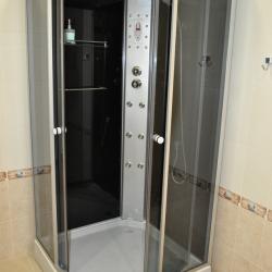 Номер стандарт с 1 двуспальной кроватью