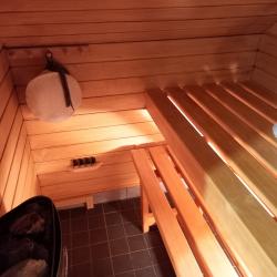 Фото Апартаменты мансарда на улице Бондарева 58а