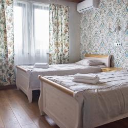 Фото Отель Загородный клуб Три медведя