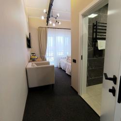 Номер люкс с 1 двуспальной кроватью