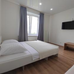 Фото Отель ZNS Rent (ЗНС Рент) на улице Аркадия Шипунова 46