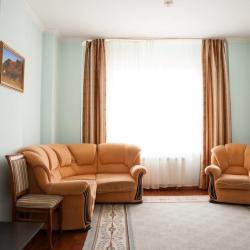 Номер улучшенный с 1 двуспальной кроватью (Корпус 1)