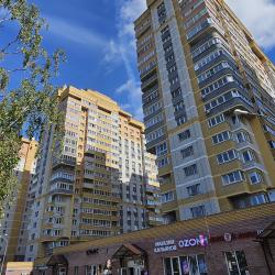 Фото Апартаменты Осень на проспекте Строителей 3