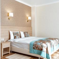 Фото Апартаменты на улице Школьная 36