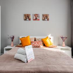Фото Отель Meridian Apartments (Мередиан Апартментс) на улице Мукагали Макатаева 131 корпус 7