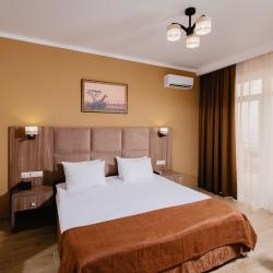 Фото Отель Family Pride Inn (Фэмили Прайд Инн)