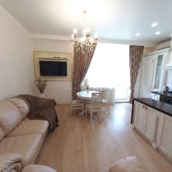 Фото Апартаменты на проспекте ского Полка 54