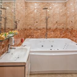 Номер Джуниор сюит Гелиос