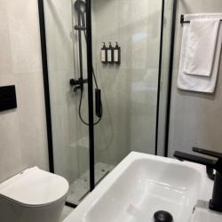 Номер комфорт с 1 двуспальной кроватью (мансарда)