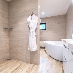 Фото Отель Охта Парк коттеджи