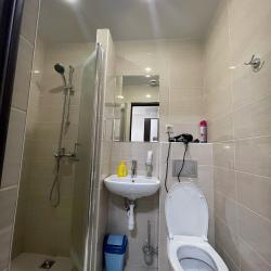 VeryHotel — fe9f5ae3117366c14839685342fe1aab