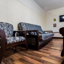 Фото Отель LetoApart (ЛетоАпарт) на улице Героев Десантников